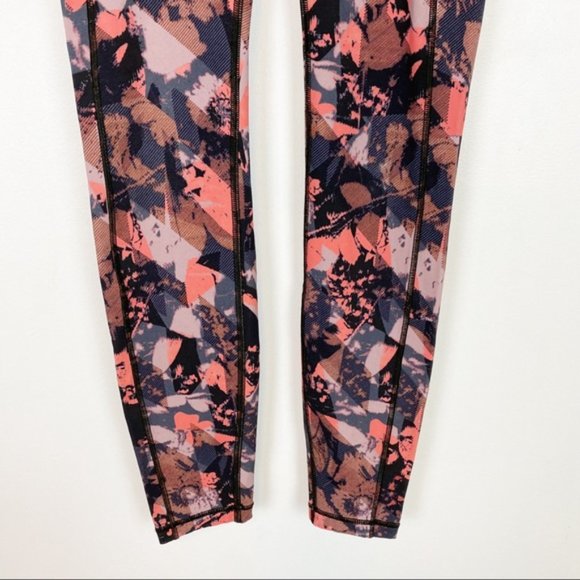 Lululemon | Speed Up Tight 28" Full On Luxtreme Translucence Alpine Size 4 - Picture 4 of 10